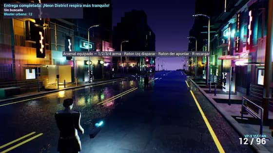 Disparo en neon-district-sandbox: bláster en mano, fogonazo y proyectil en vuelo, con la munición en el HUD.